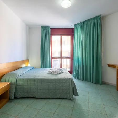 Hotiday Hotel
